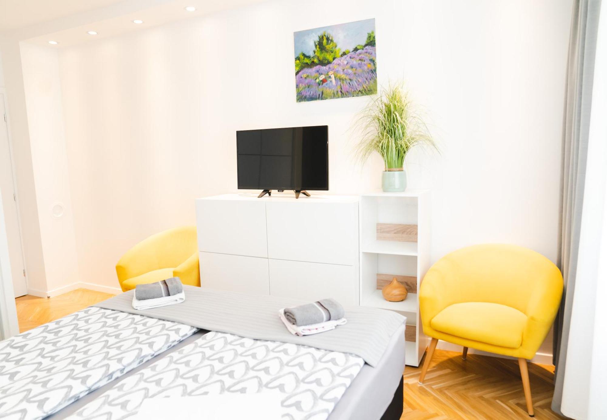 Casa De Dinca, 2 Bedroom, 6 Person, Free Parking Zone Zagreb Buitenkant foto